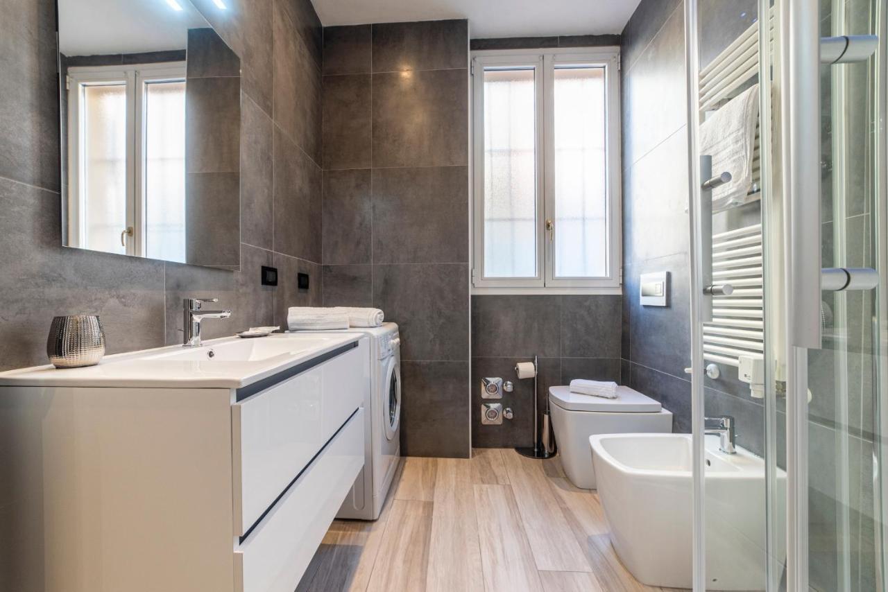 Fashion Apartment Silver ボローニャ エクステリア 写真