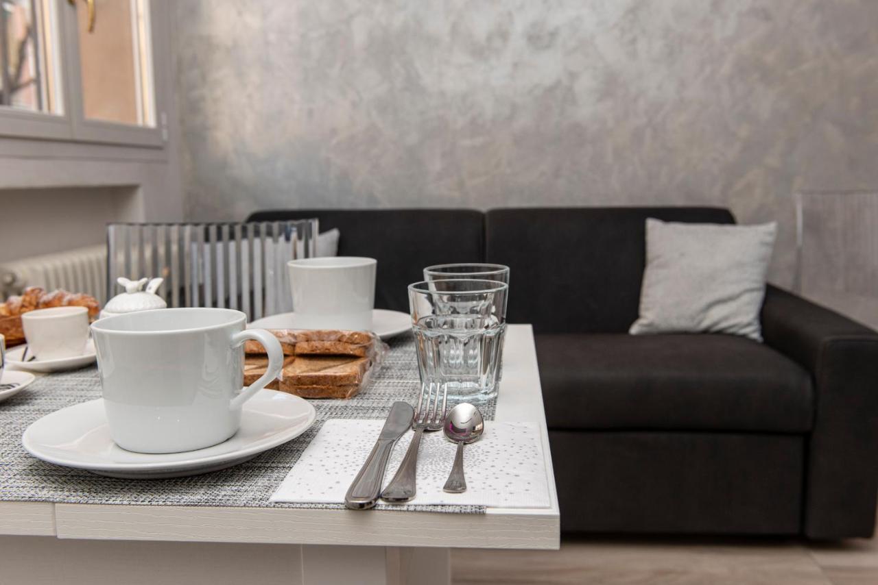 Fashion Apartment Silver ボローニャ エクステリア 写真