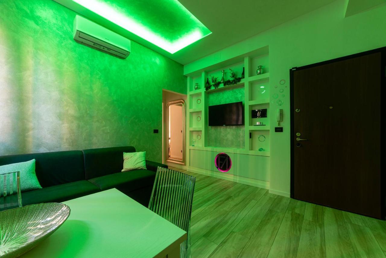 Fashion Apartment Silver ボローニャ エクステリア 写真