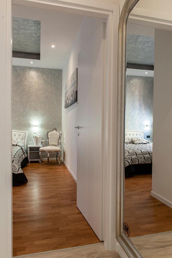 Fashion Apartment Silver ボローニャ エクステリア 写真
